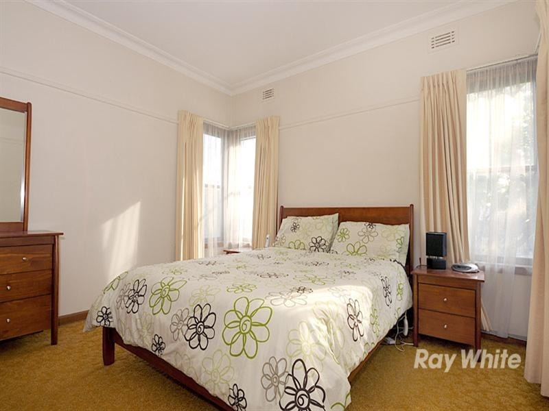 1-2/19 Nithsdale Road, Noble Park VIC 3174