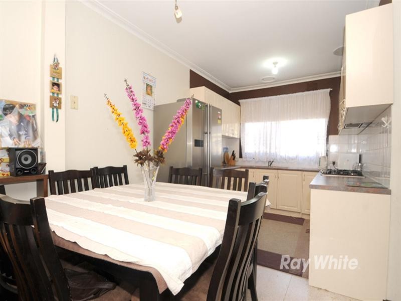 4/16 Omalley Crescent, Dandenong North VIC 3175