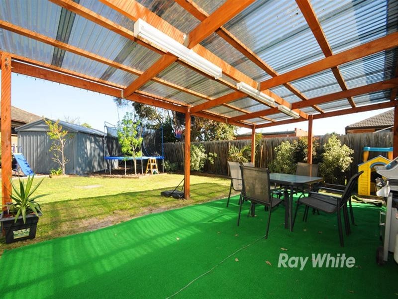 7 Taronga Court, Noble Park VIC 3174