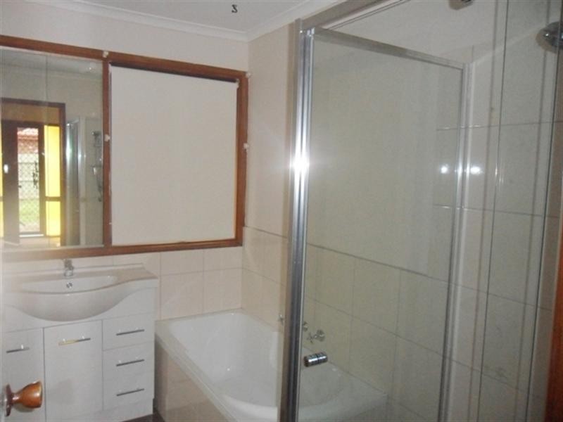 29 Simpson Drive, Dandenong North VIC 3175