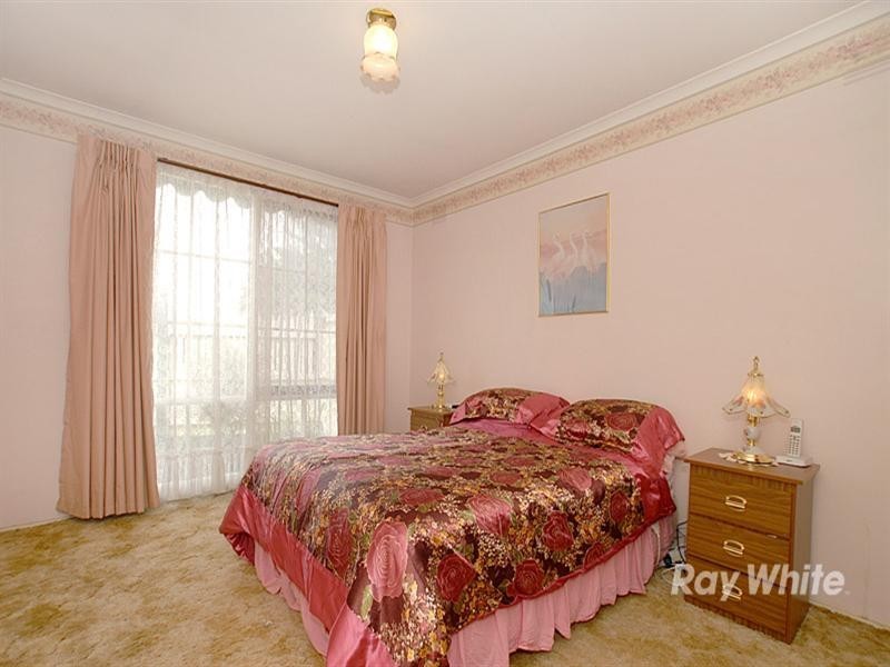 6 Waddington Crescent, Springvale South VIC 3172