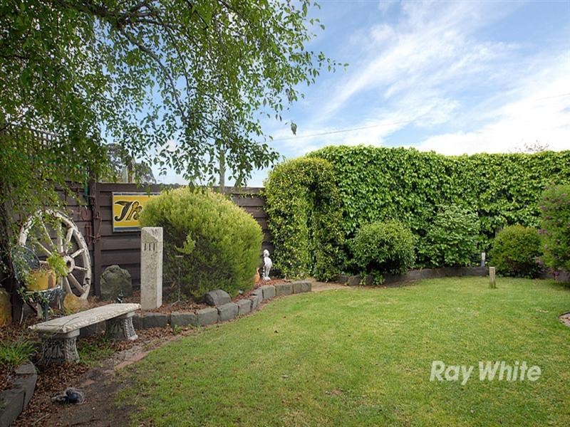 6 Waddington Crescent, Springvale South VIC 3172
