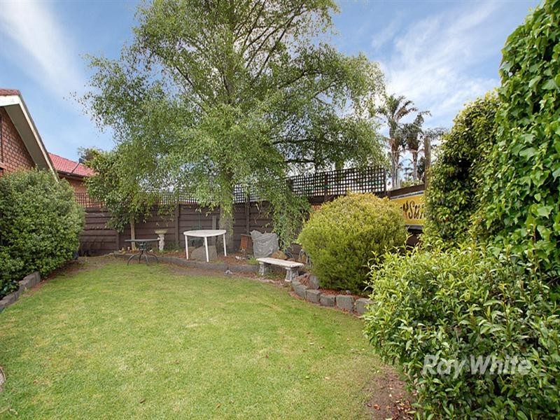 6 Waddington Crescent, Springvale South VIC 3172