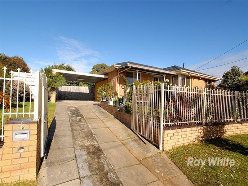 16 Bonita Court, Dandenong North VIC 3175