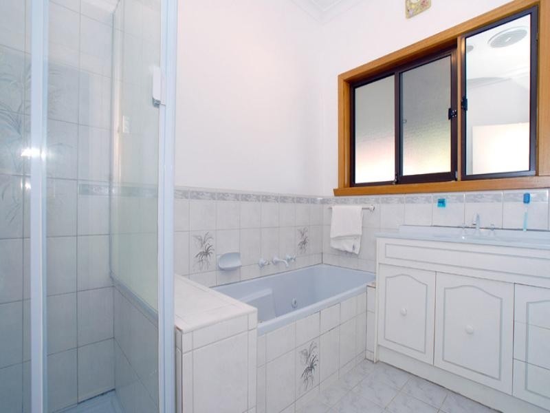 1 Chandler Road, Noble Park VIC 3174