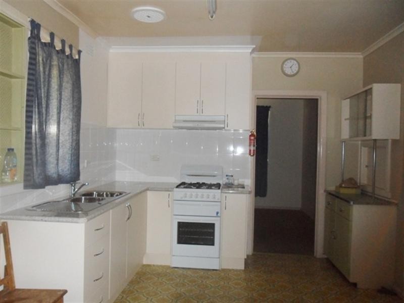 9 Peter Street, Springvale VIC 3171