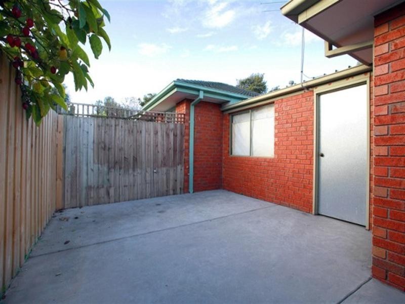 7 Napier Street, Dandenong VIC 3175