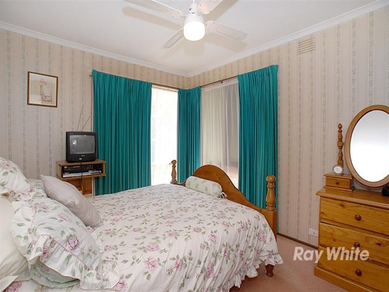 89 Rawdon Hill Drive, Dandenong North VIC 3175