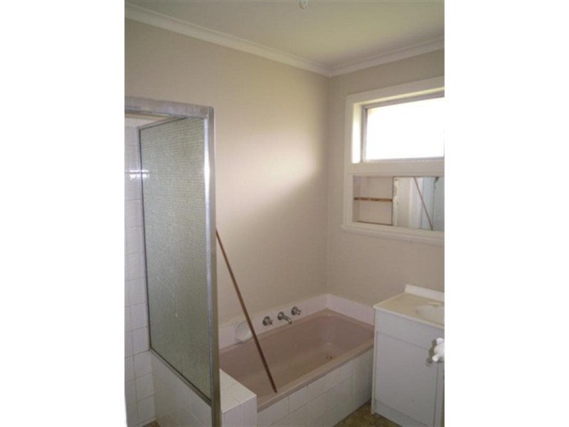 56 Arnold Street, Noble Park VIC 3174