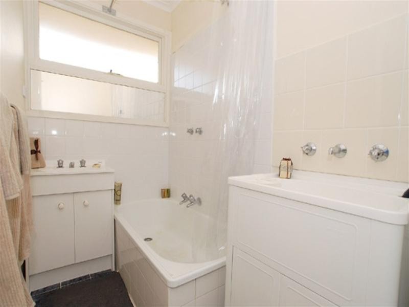 2/41 Alamein Street, Noble Park VIC 3174