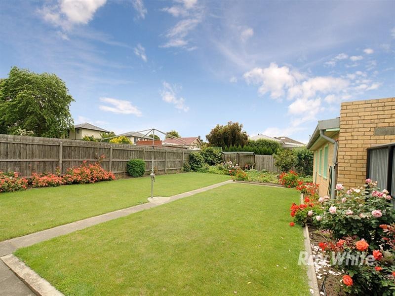 1 Masters Street, Dandenong VIC 3175