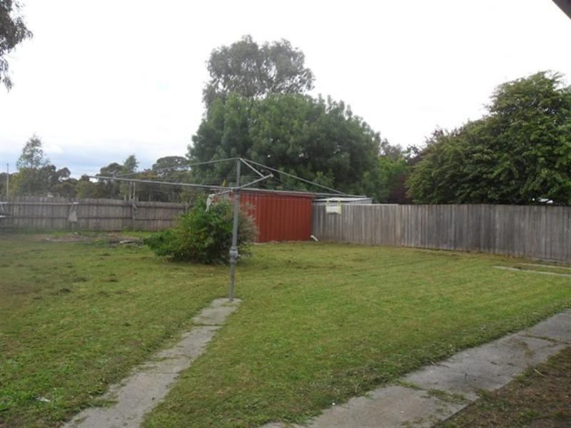 15 Tarata Drive, Doveton VIC 3177