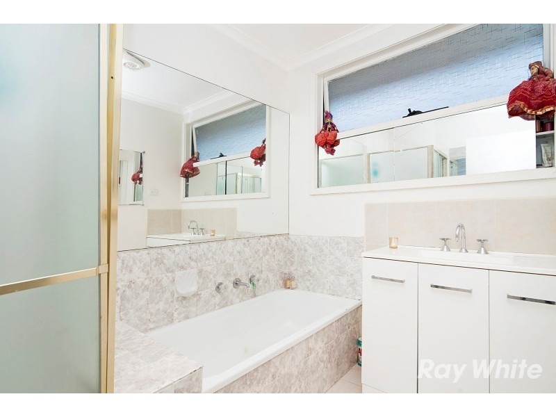 375 Corrigan Road, Keysborough VIC 3173