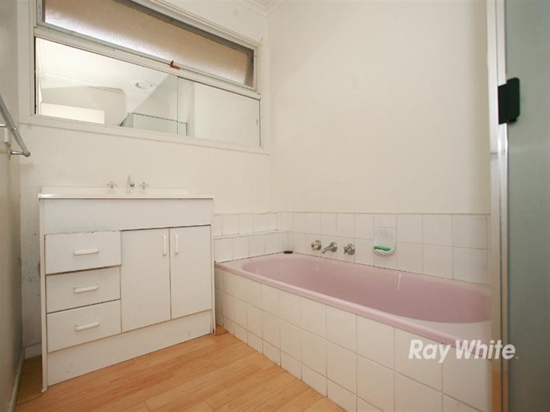 31 Woomera Avenue, Keysborough VIC 3173