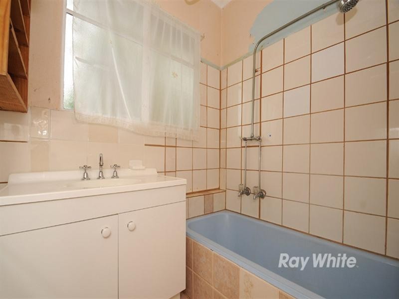 40 Power Road, Doveton VIC 3177