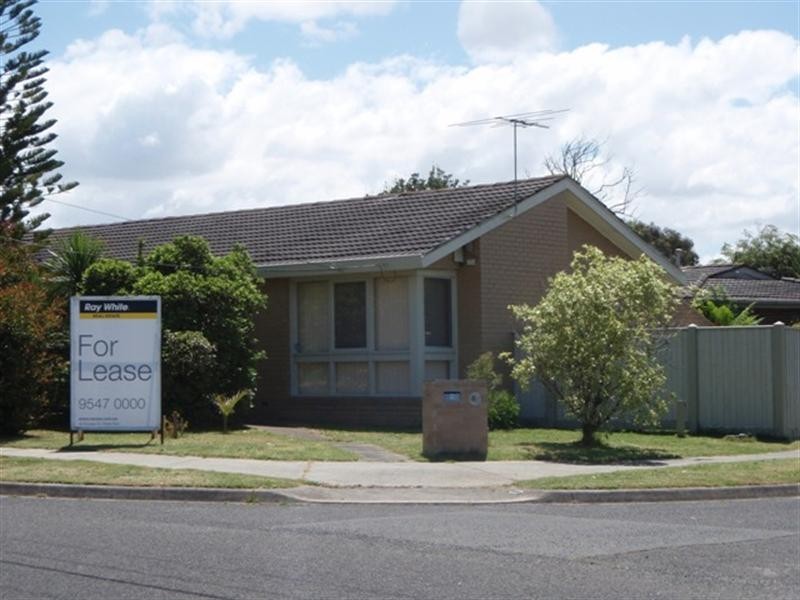 1 Luton Court, Keysborough VIC 3173