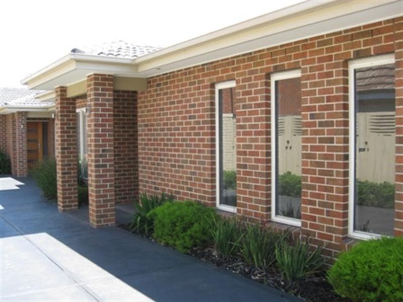 2/132 Lightwood Road, Noble Park VIC 3174