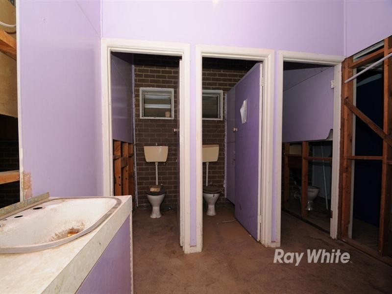 32 Cyril Grove, Noble Park VIC 3174