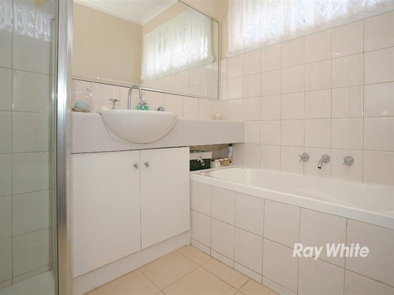 237 Gladstone Road, Dandenong North VIC 3175