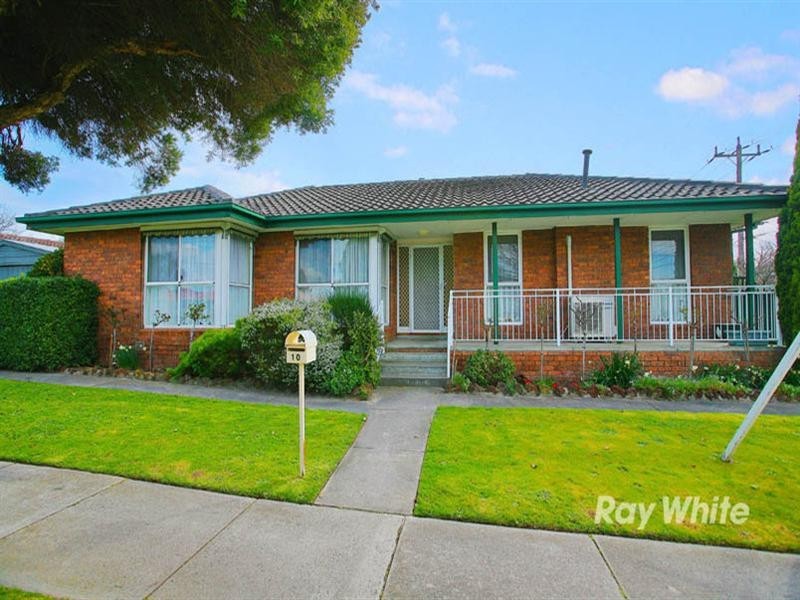 10 Claremont Crescent, Keysborough VIC 3173