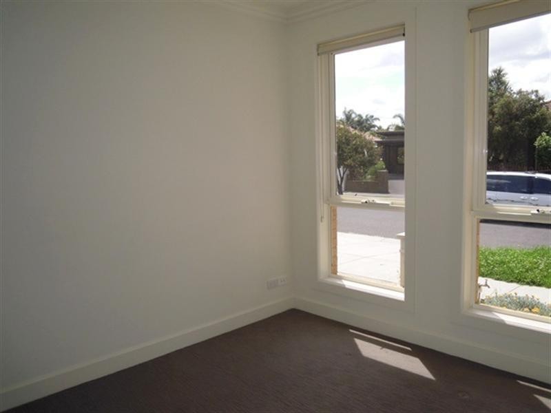 2/51 Power Street, Dandenong VIC 3175