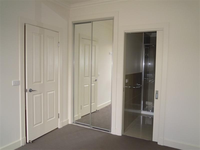 2/51 Power Street, Dandenong VIC 3175