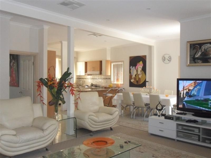 8 Bowman Street, Noble Park VIC 3174