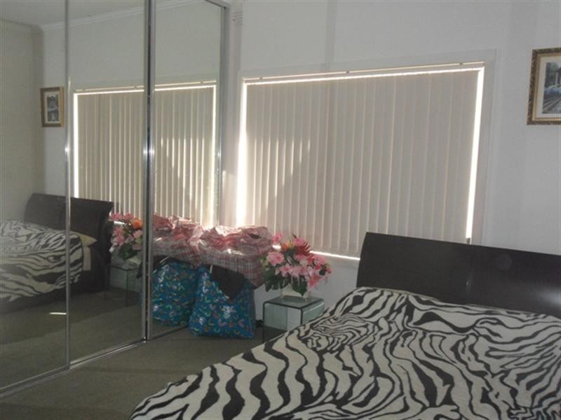 8 Bowman Street, Noble Park VIC 3174