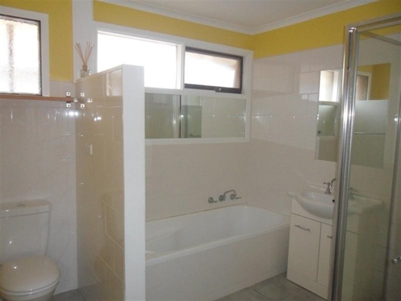 8 Beach Court, Keysborough VIC 3173