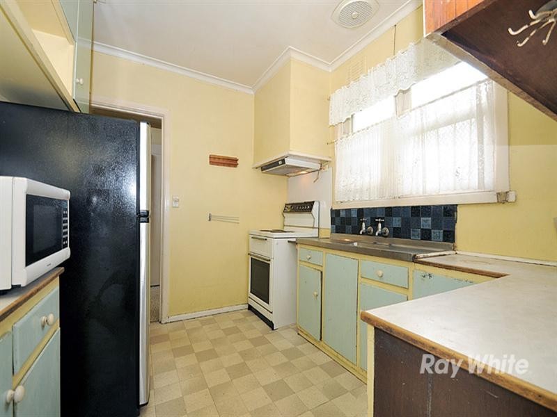 49 Sharon Road, Springvale South VIC 3172