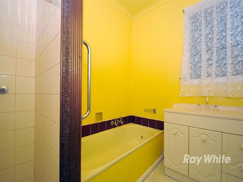 49 Sharon Road, Springvale South VIC 3172