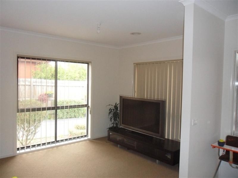 1/74 Virginia Street, Springvale VIC 3171