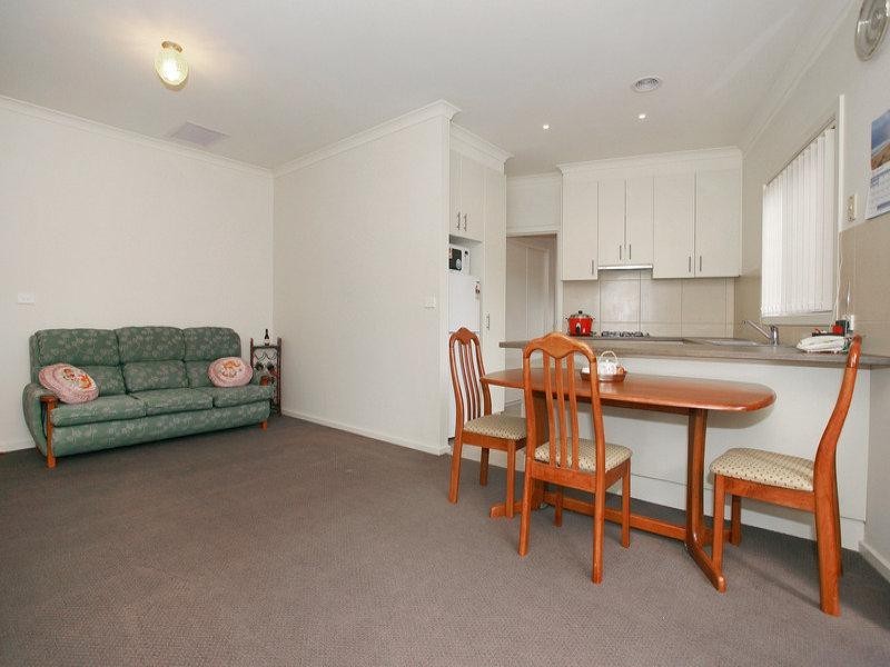 2/26 Conway Street, Dandenong VIC 3175