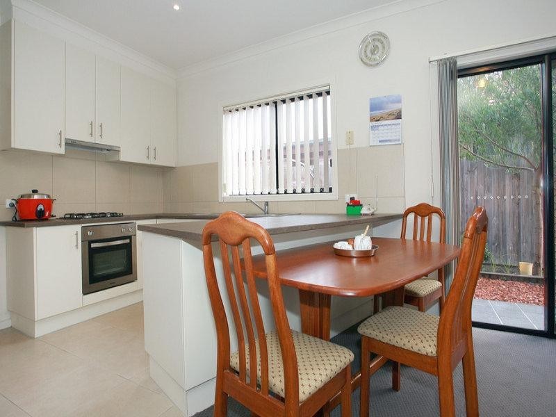 2/26 Conway Street, Dandenong VIC 3175