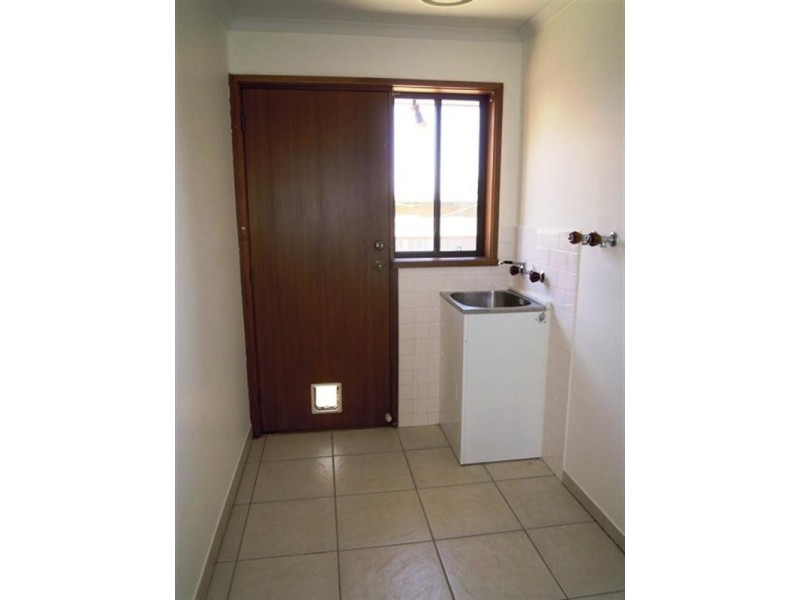 3/2 Vera Court, Dandenong VIC 3175