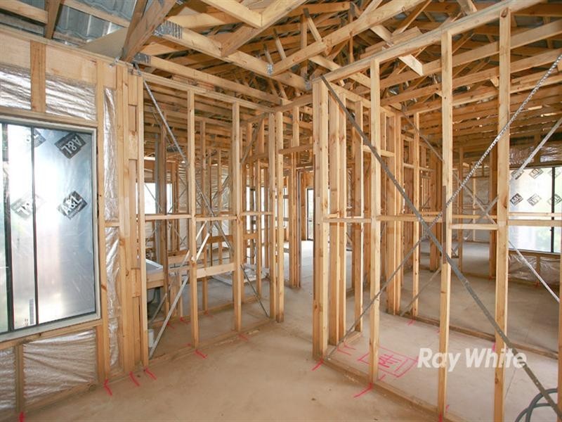 2/2 Quirk Street, Endeavour Hills VIC 3802