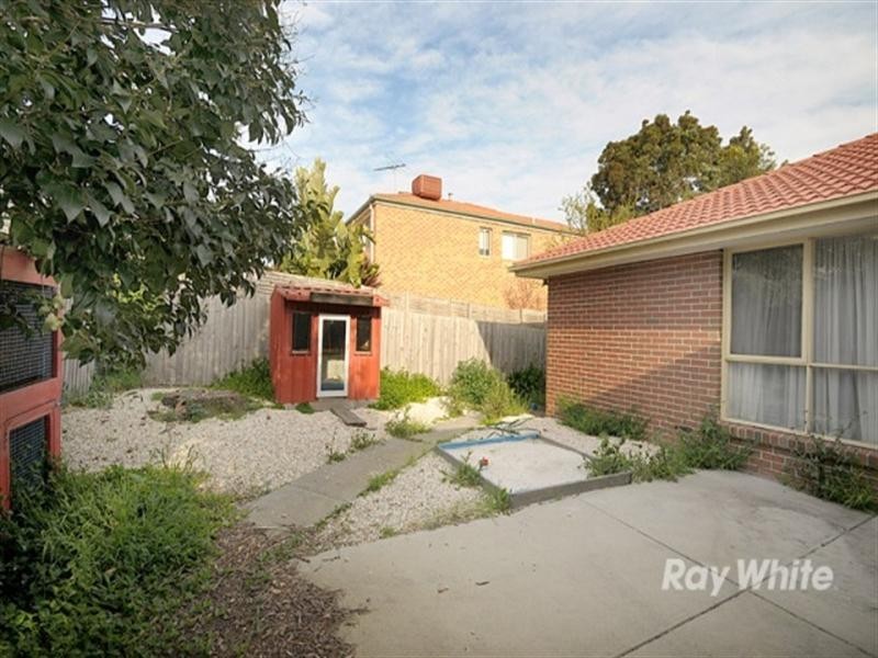 2/19 Nithsdale Road, Noble Park VIC 3174