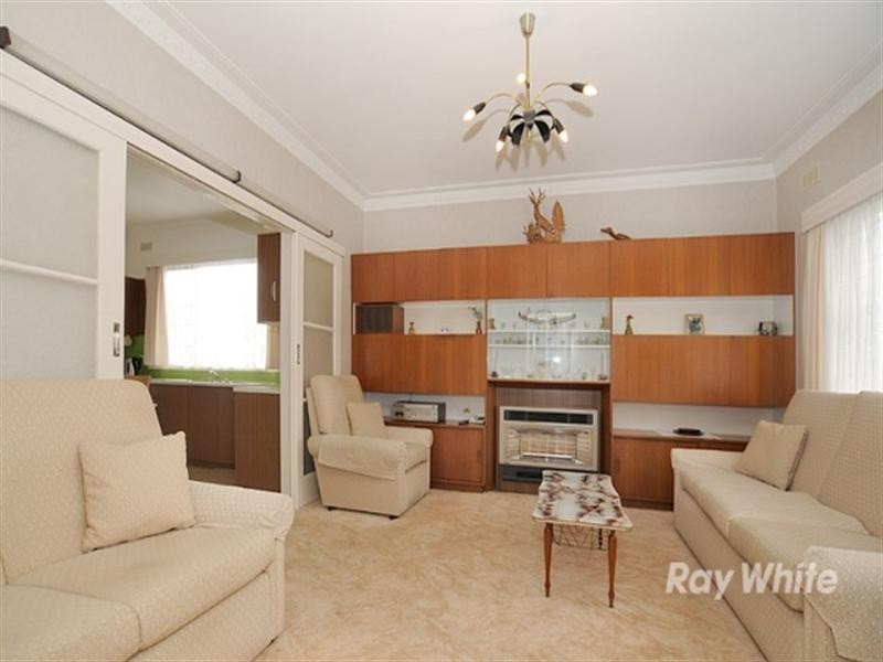 1 Masters Street, Dandenong VIC 3175