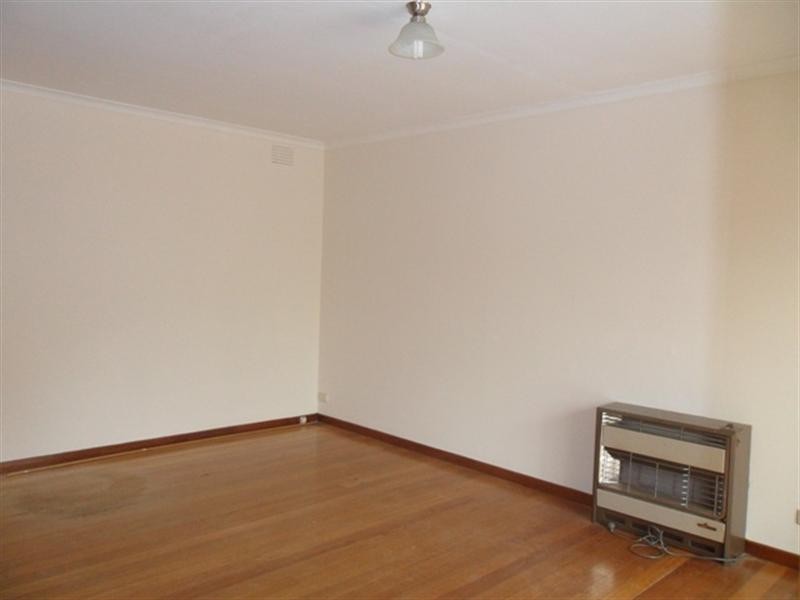 2/7 Stuart Street, Noble Park VIC 3174