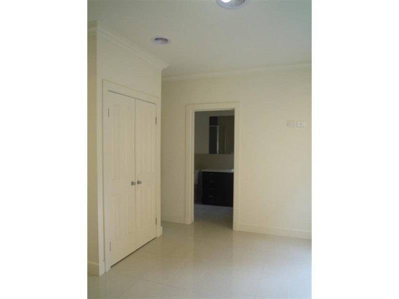 1/51 Power Street, Dandenong VIC 3175