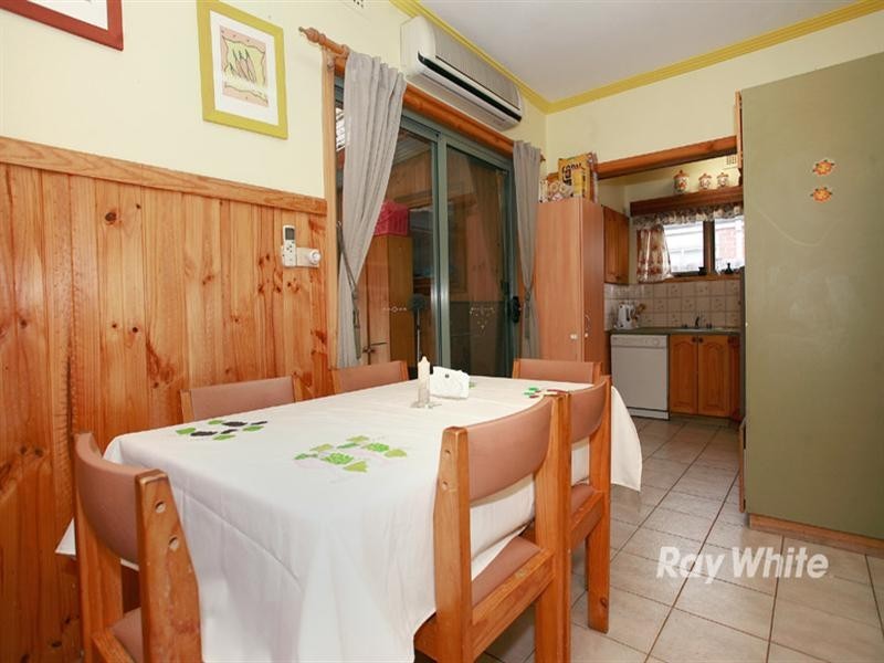 16 Woodward Street, Springvale VIC 3171