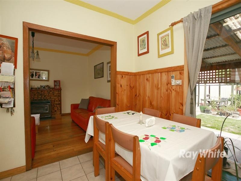 16 Woodward Street, Springvale VIC 3171