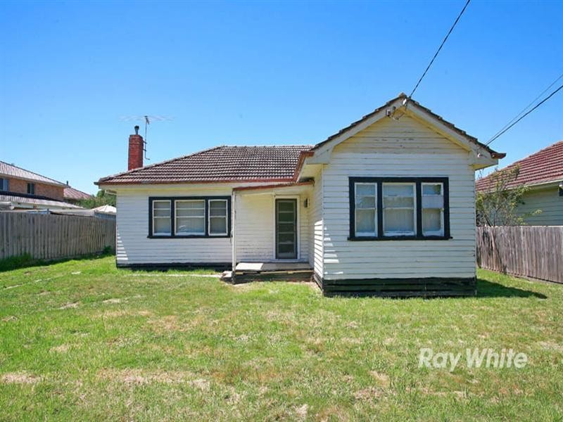 13 Orgill Street, Dandenong VIC 3175