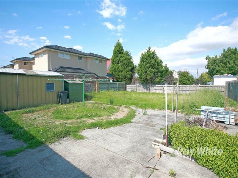 1 Avon Street, Noble Park VIC 3174