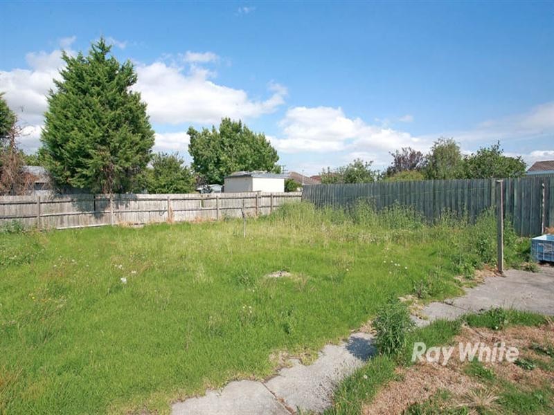 1 Avon Street, Noble Park VIC 3174