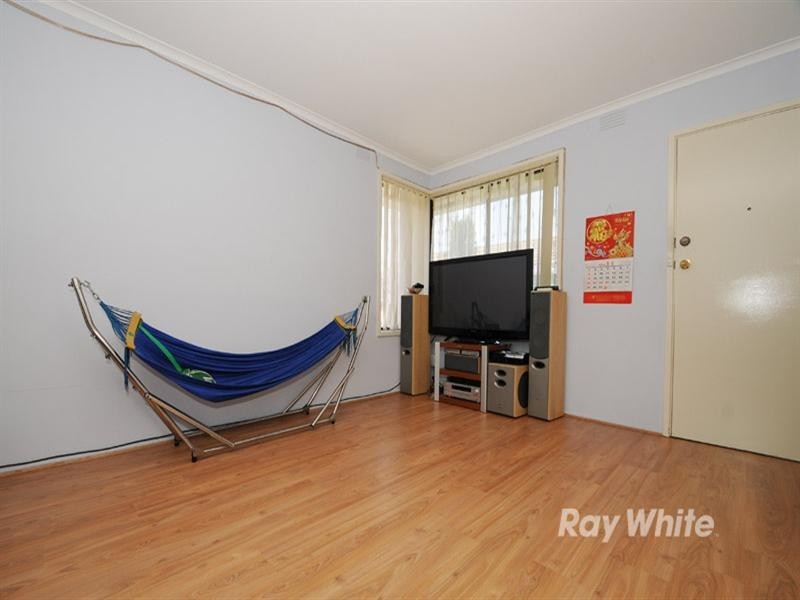 2/60 King George, Dandenong VIC 3175