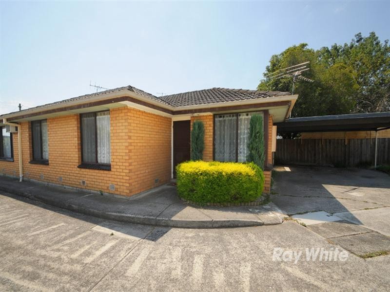 2/60 King George, Dandenong VIC 3175