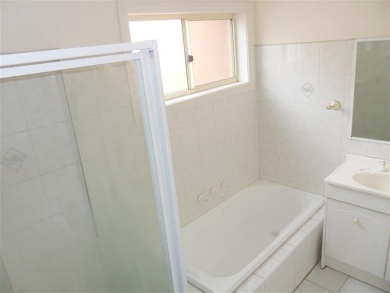 1/85 Jones Road, Dandenong VIC 3175