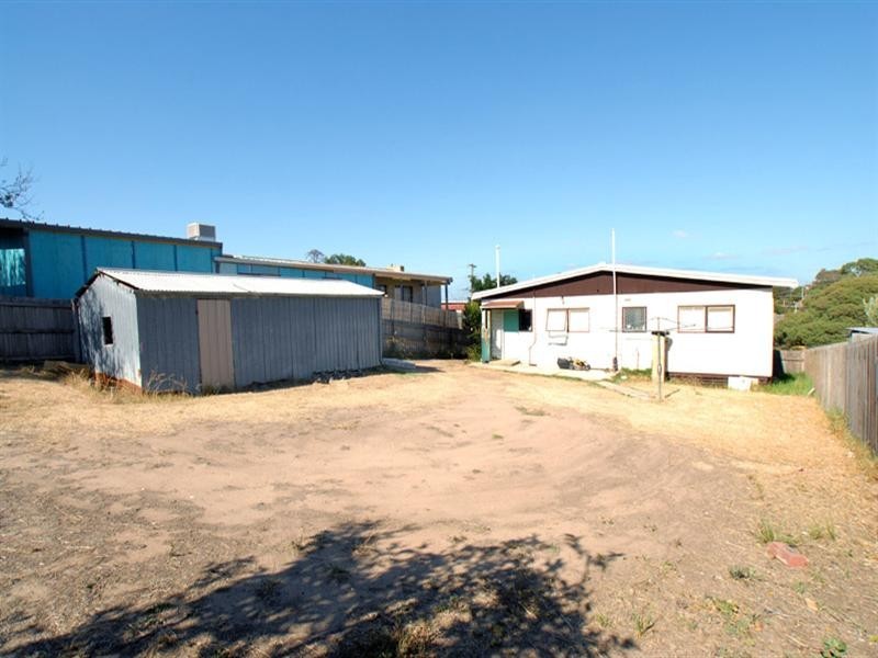 19 Wimpole Street, Noble Park North VIC 3174