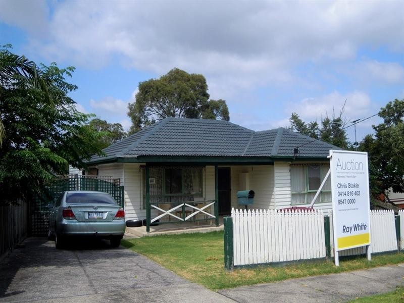 4 Senga Court, Noble Park VIC 3174